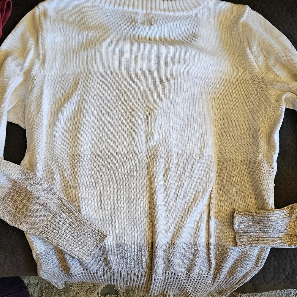 Sweater - Picture 2 of 3